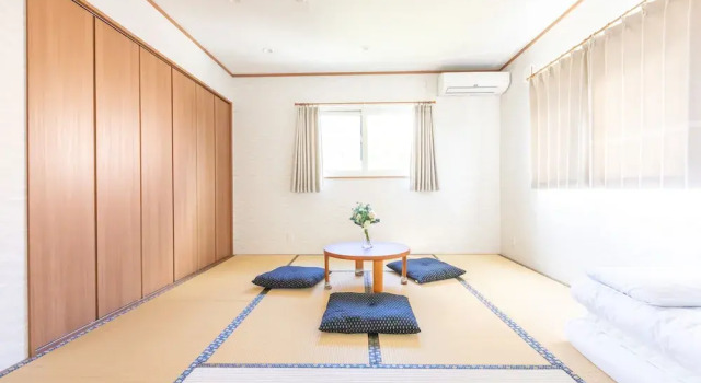 Seaside House Yasutaketei, Prenota Casa vacanze Hotel a Wakayama con parcheggio, Parcheggio