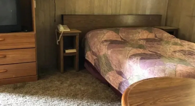 Coronado West Motel, 预订 汽车旅馆 Lindsborg 堪萨斯州