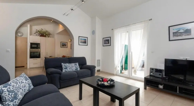 Beautiful Home in Medulin With Sauna, Wifi and 3 Bedrooms