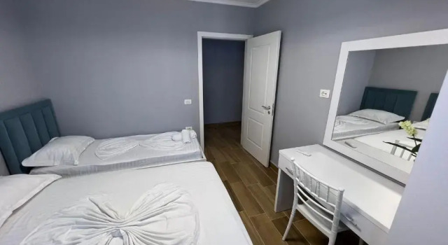 Alb's Apartment 2