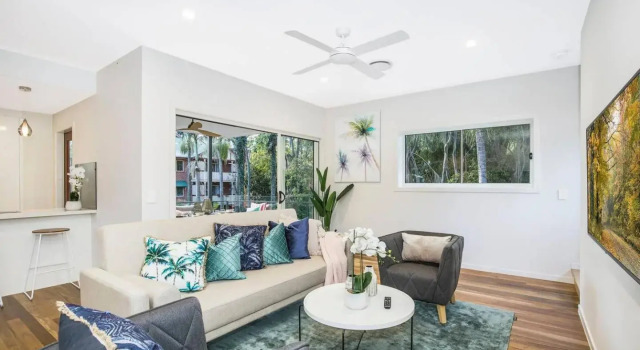 Park Avenue Townhouse Retreat Brisbane Sleeps 10