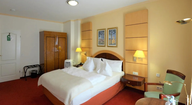 Номер Comfort Hotel am Kochbrunnen