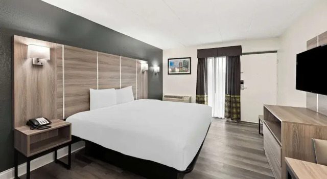 Двухместный номер Standard Suburban Studios Mason Near Kings Island