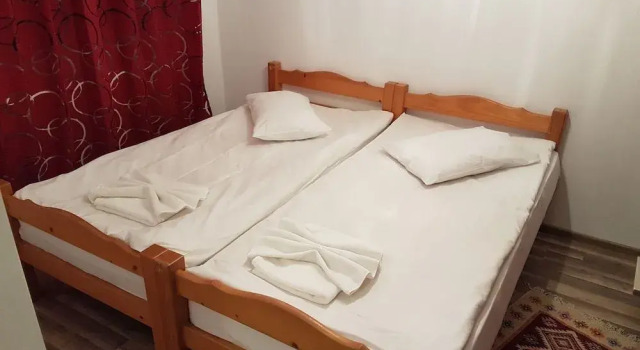 Rent Holding, Забронировать Апартаменты/квартира Отели Яссы с парковкой, рядом с Golia Monastery, Парковка