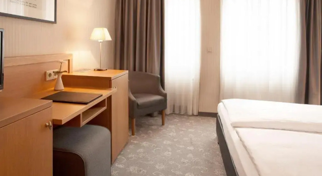 Двухместный номер Standard TOWNHOUSE Hotel