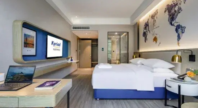 Люкс Kyriad Marvelous Hotel Hezhou Wanda Plaza