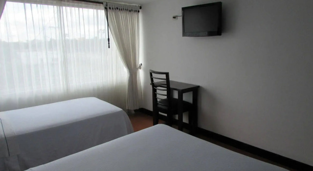 Hotel Casa La Embajada Colonial, Rezervați Hotel Teusaquillo Bogotá
