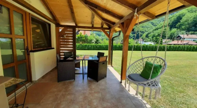 Апартаменты Apartments Bogdanović