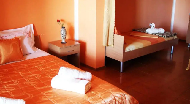 Апартаменты Comfort Alvanita Apartments