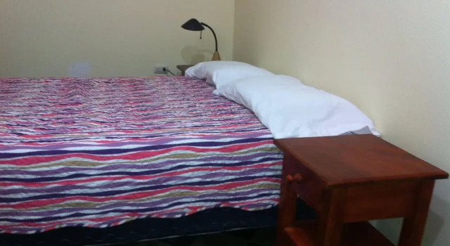 Central Lodge, Book Hotel Leon Leon Region