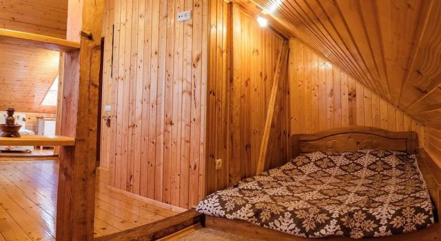 Holel "Karpatska Villa", Prenota Hotel Hotel a Ivano-Frankovsk con parcheggio, Parcheggio