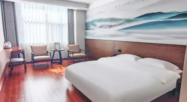 Herun Traditional Chinese Medicine Health Theme Hotel, Varaa Hotelli Hotellit Luan pysäköinnillä, Pysäköinti