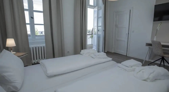 Двухместный номер Standard с балконом и с видом на гавань Zimmer FREI Boardinghouse