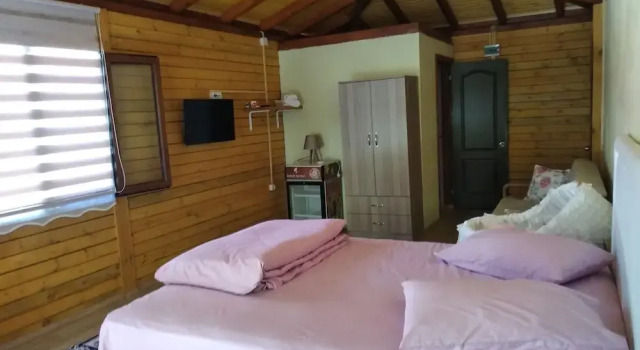 Derin Irmak Bungalow, Varaa Hotelli Hotellit Marmara-alue pysäköinnillä, Pysäköinti