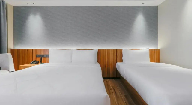 Семейный номер Deluxe Hotel Casiana & Events Center Tagaytay
