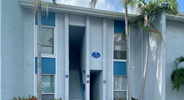 Madeira Beach 2 Bedroom, 1 Bath 230
