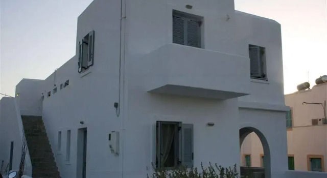 Lazino Studios & Apartments, Prenota Appartamento Naoussa Paro