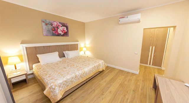 F&m Hotel