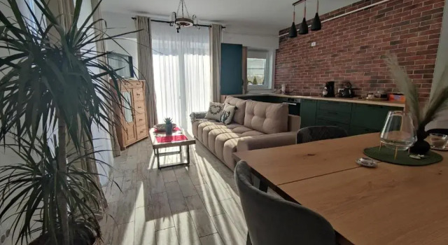 House of OM, Prenota Appartamento Hotel a Suceava con parcheggio, Parcheggio
