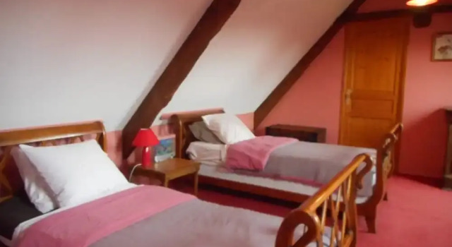 Prieure St Pierre de La Luthumiere, Book Hotel Brix Cotentin