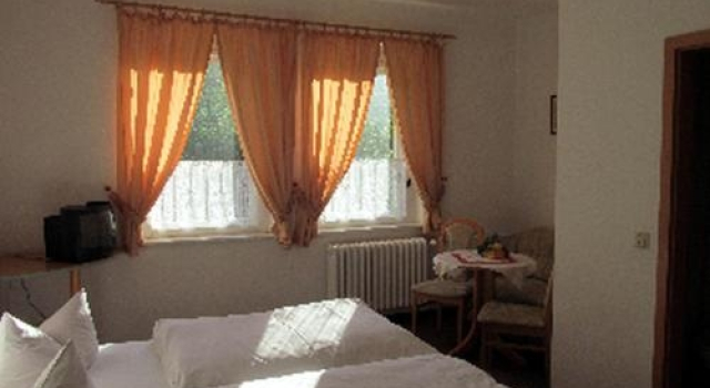 Zur Edlen Krone, Prenota Hotel Hotel a Sassonia con parcheggio, Parcheggio
