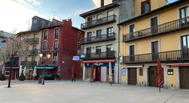 Apartament a La Molina Grans Vistes Llar de foc, Забронировать Апартаменты/квартира Апартаменты Альп, Апартаменты/квартира