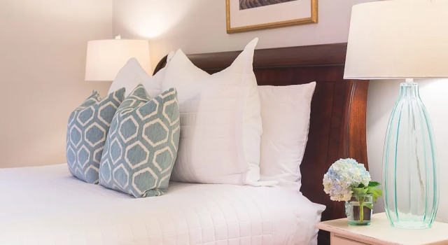 Sea Meadow Inn, Buchen Sie Bed & Breakfast Brewster Cape Cod