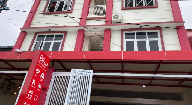 Mapala Guest House Makassar RedPartner, Book Guesthouse Hotels in Sulawesi with Parking, Parking