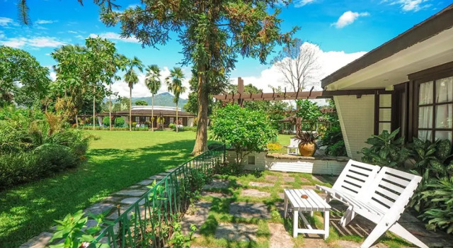 Двухместный номер Standard с балконом Fish Tail Lodge