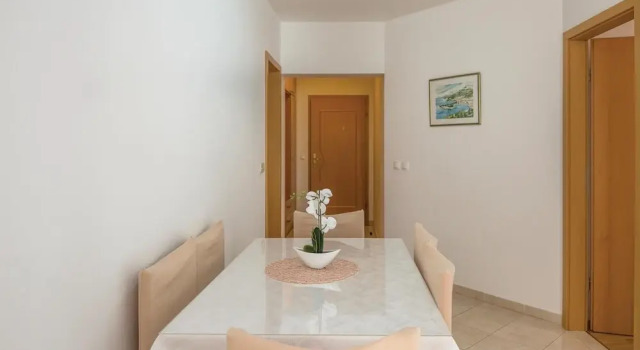 Beautiful Home in Makarska With Wifi and 2 Bedrooms, Забронировать Отель Макарска Biokovo Nature Park, рядом с Францисканский монастырь