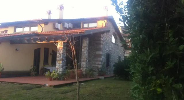 Pietra & Glicine B&B, Забронировать Гостевой дом Гостевые дома Монсуммано-Терме, Гостевой дом