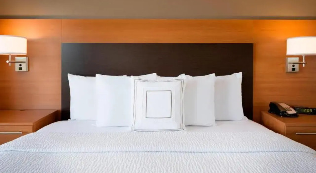 Люкс с 2 комнатами TownePlace Suites Chicago Naperville