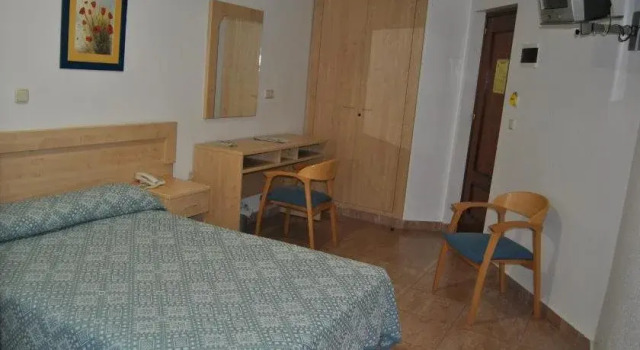 Hostal Blumen, Rezervați Hotel Algeciras Los Alcornocales Natural Park