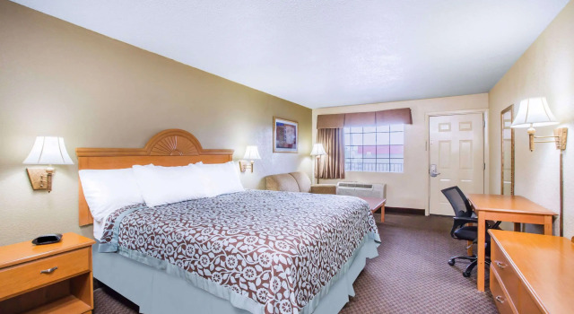 Days Inn by Wyndham Tallulah, Boek Hotel Hotels in Missouri met zwembad, Zwembad