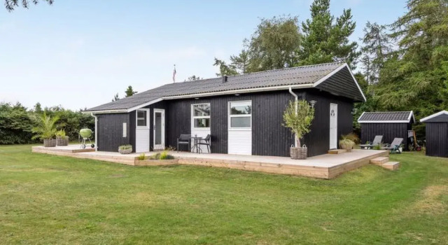 "Ingiald" - 600m from the sea in NE Jutland, Rezervasyon Otel Vestjylland otoparklı oteller, Otopark