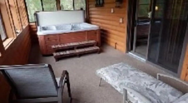 Bear Lodge, Buchen Sie Ferienhaus Apple River 