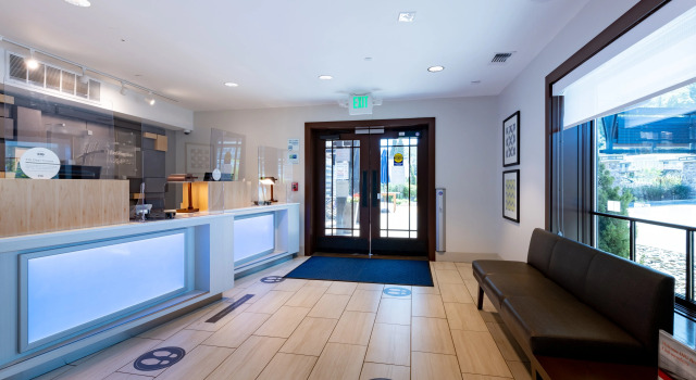 Holiday Inn Express Mill Valley San Francisco Area, an IHG Hotel, Buchen Sie Hotel Hotels in Marin County mit Parkplatz, Parkplätze
