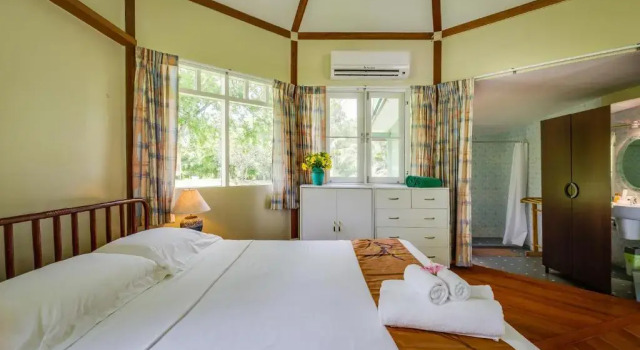 Коттедж c 1 комнатой Fisherman Way Beach Villa