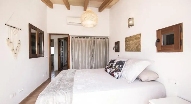 Коттедж с 3 комнатами Villa Alegria 55 Cala Serena