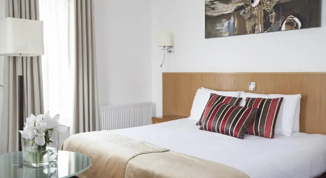 Номер Standard Arlington Hotel OConnell Bridge