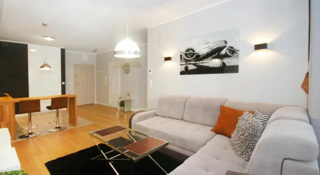 Апартаменты Luxury Livin Apartments Santocka