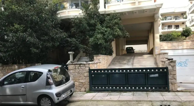 Luxury studio with SPA close to athens airport