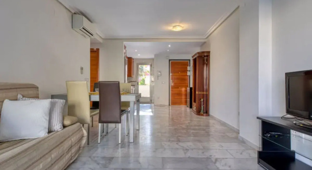 Apartment Zephyrus
