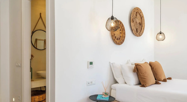 Bluetopia Suites