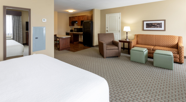 Двухместный люкс Grandstay Hotel And Suites Morris