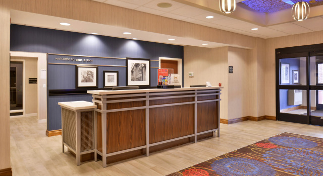 Hampton Inn & Suites Ann Arbor West