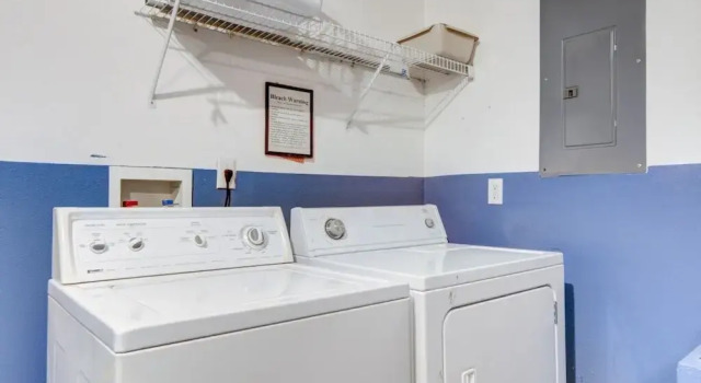 Virginie's Clear Creek 5 Bedroom Home
