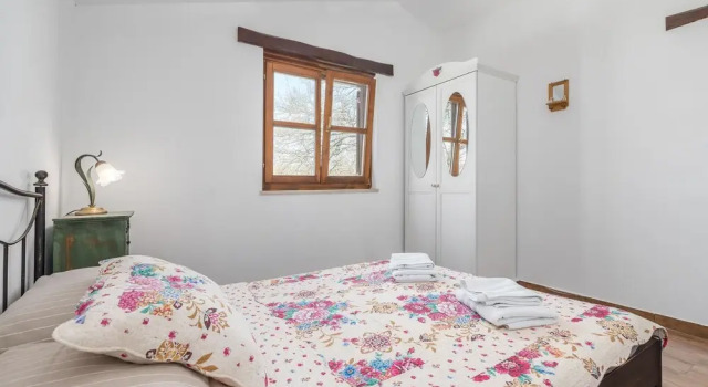 Amazing Home in Vosteni With 3 Bedrooms and Outdoor Swimming Pool, Varaa Hotelli Selina Istria