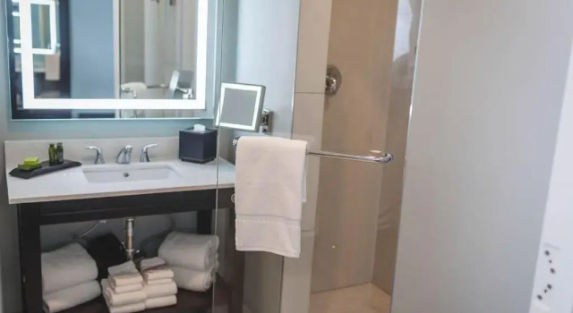 Двухместный номер с видом на город The Cotton Sail Hotel Savannah - Tapestry Collection by Hilton