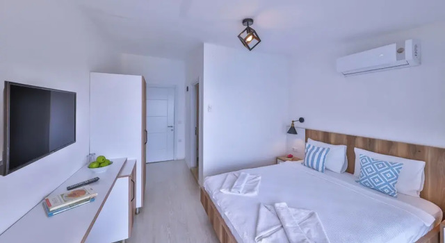 Номер Deluxe с балконом и с видом на море Arpia Hotel